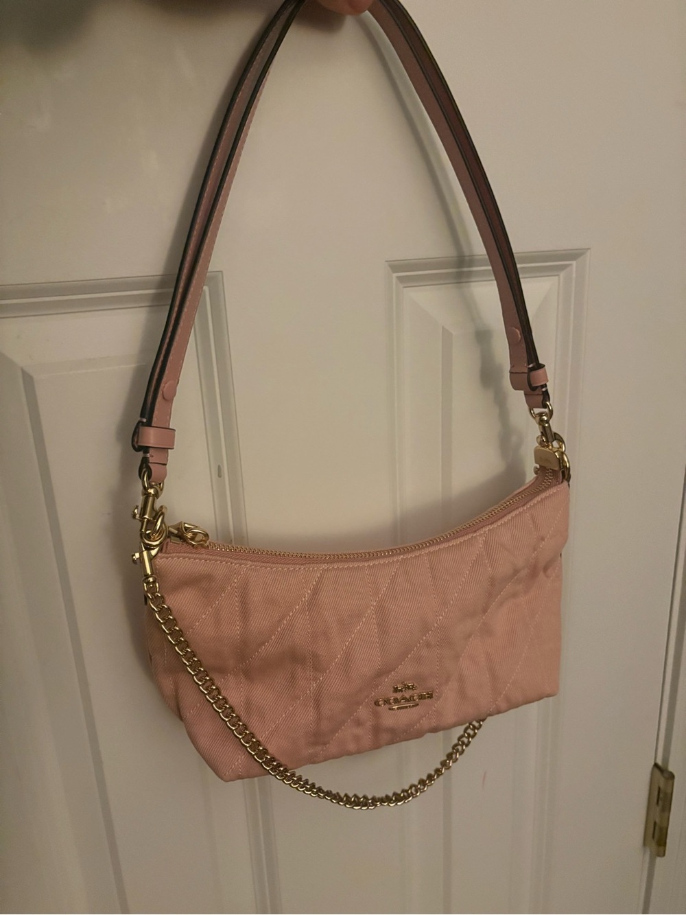 💖SPOTLIGHT💖Coach Pink Denim Caitlin Bag - Picture 2 of 7